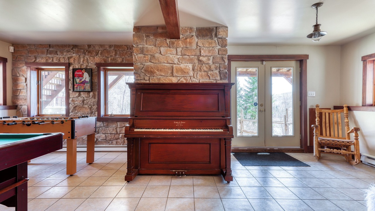 Photo of Bedroom in St-Adolphe-d'Howard