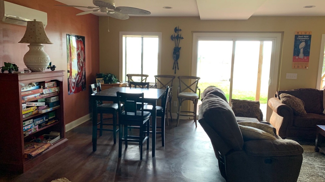 Photo of Livingroom in Morristown