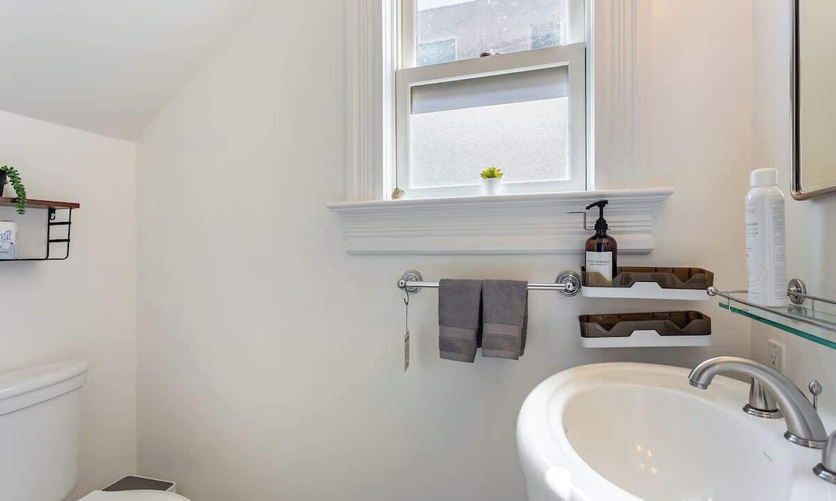 Photo of Bathroom in Downtown Berkeley