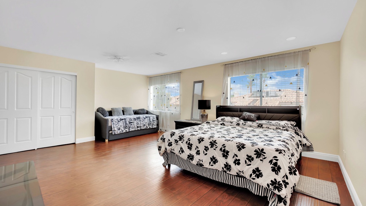Photo of Bedroom in Silverado Ranch