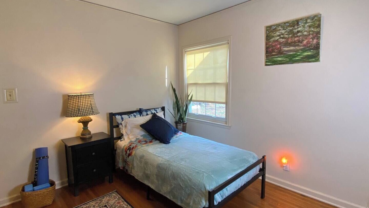 Photo of Bedroom in Turner Park