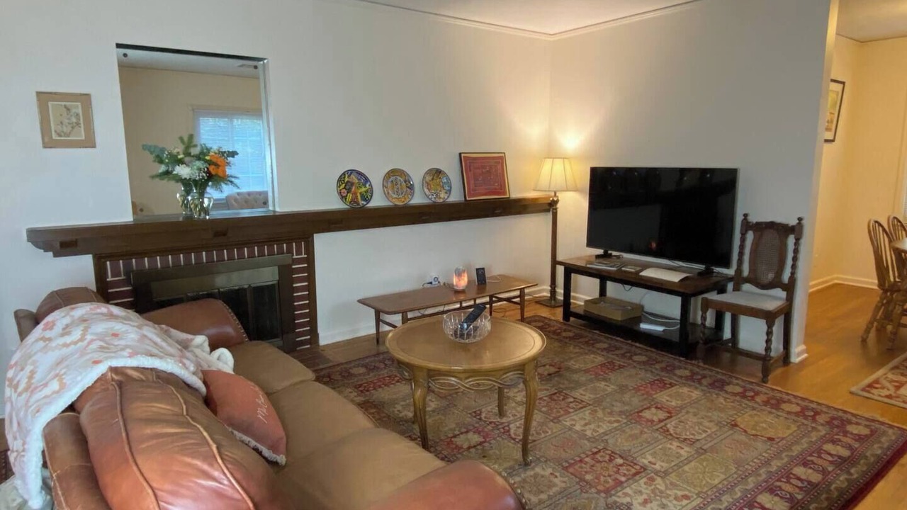Photo of Livingroom in Turner Park