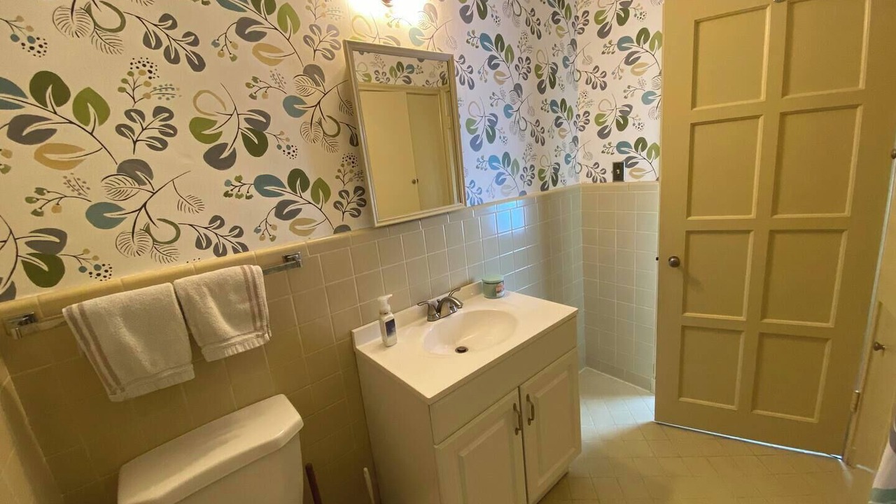 Photo of Bathroom in Turner Park
