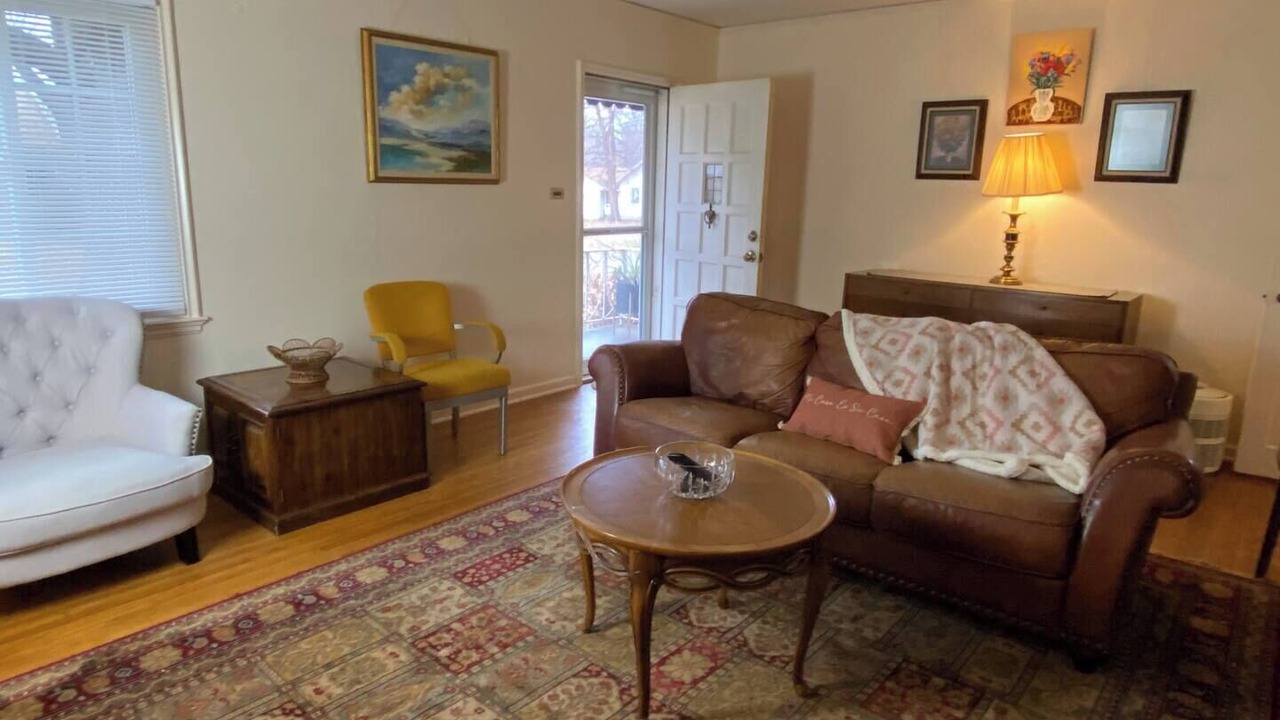 Photo of Livingroom in Turner Park