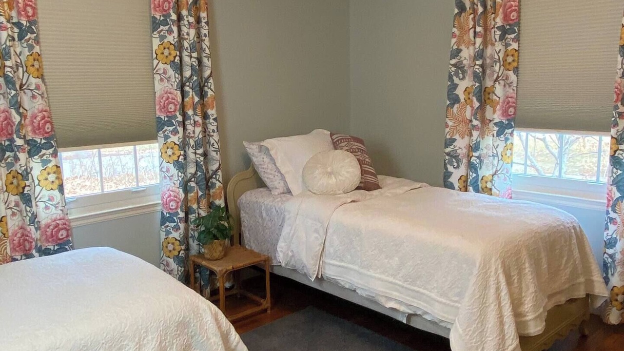 Photo of Bedroom in Turner Park