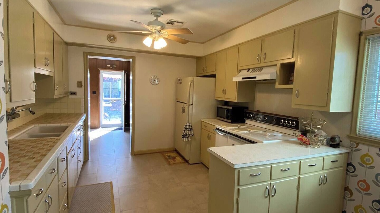 Photo of Kitchen in Turner Park