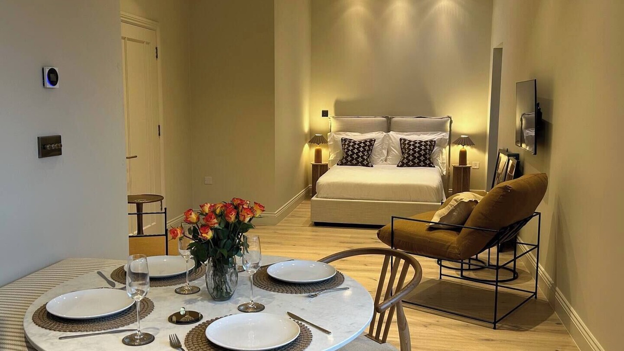 Photo of Others in South Twickenham