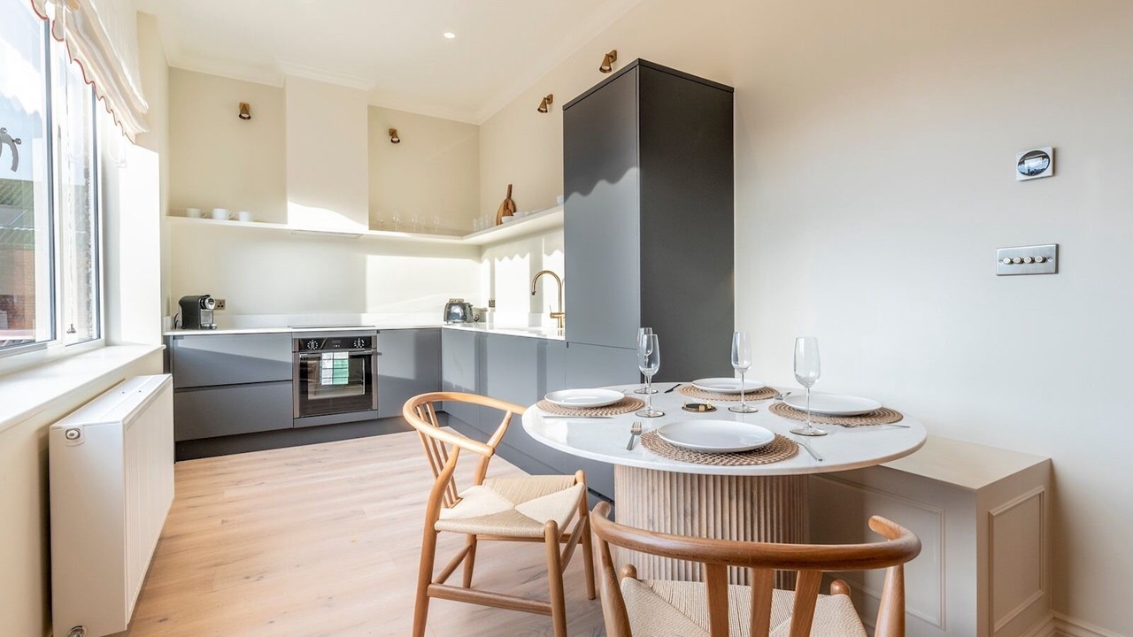 Photo of Kitchen in South Twickenham