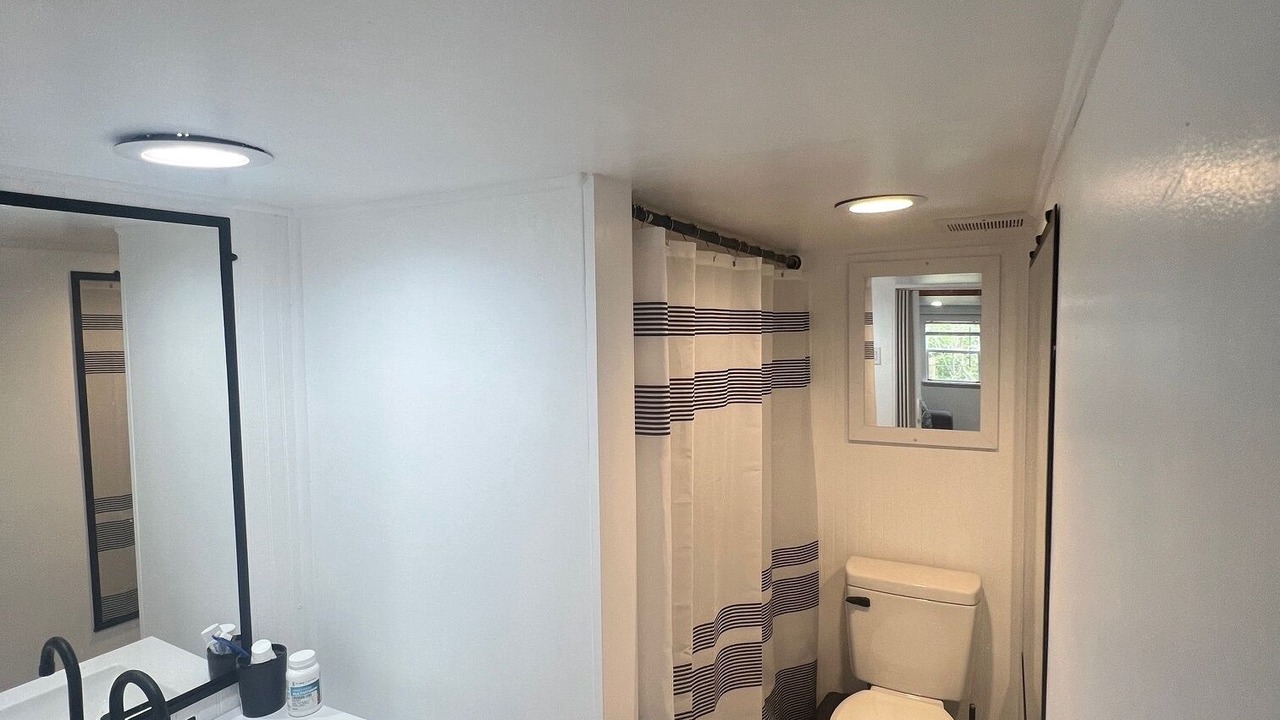 Photo of Bathroom in Saint Elmo