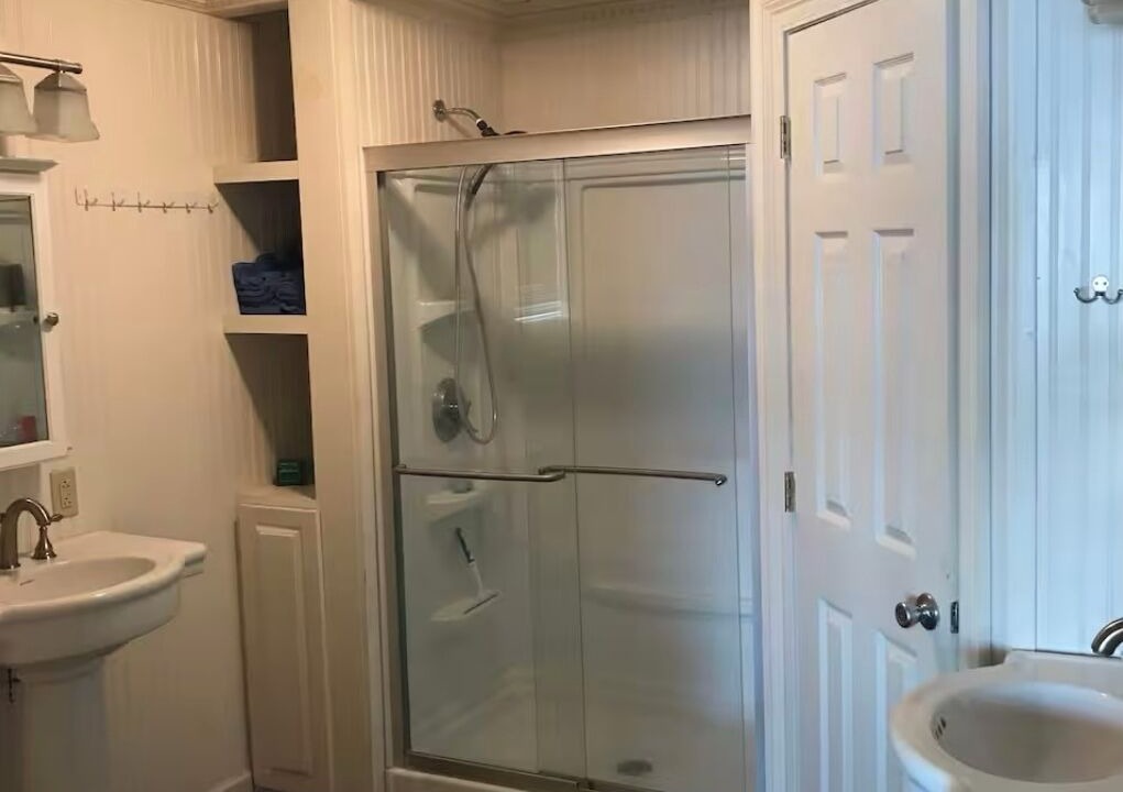 Photo of Bathroom in Ventress