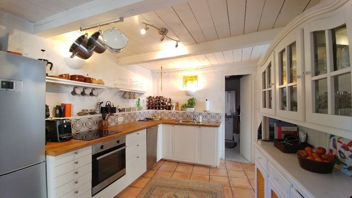 Photo of Kitchen in Pouzolles