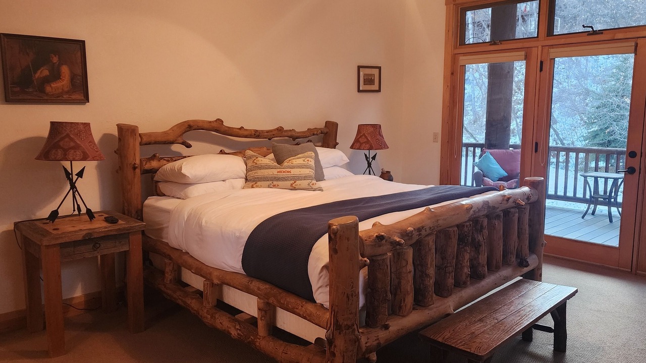 Photo of Bedroom in Sundance