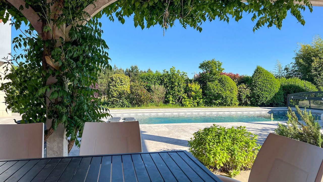 Photo of Outdoor in Saint-Jean-d'Eyraud