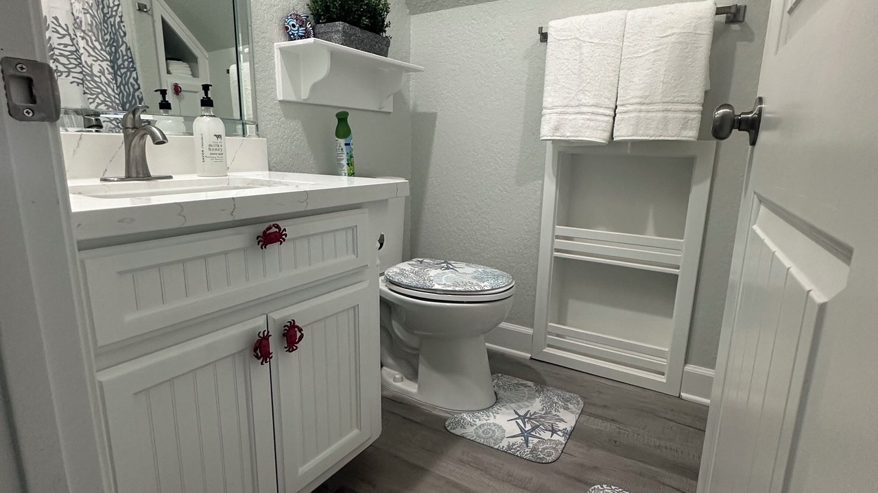 Photo of Bathroom in Surfside Beach