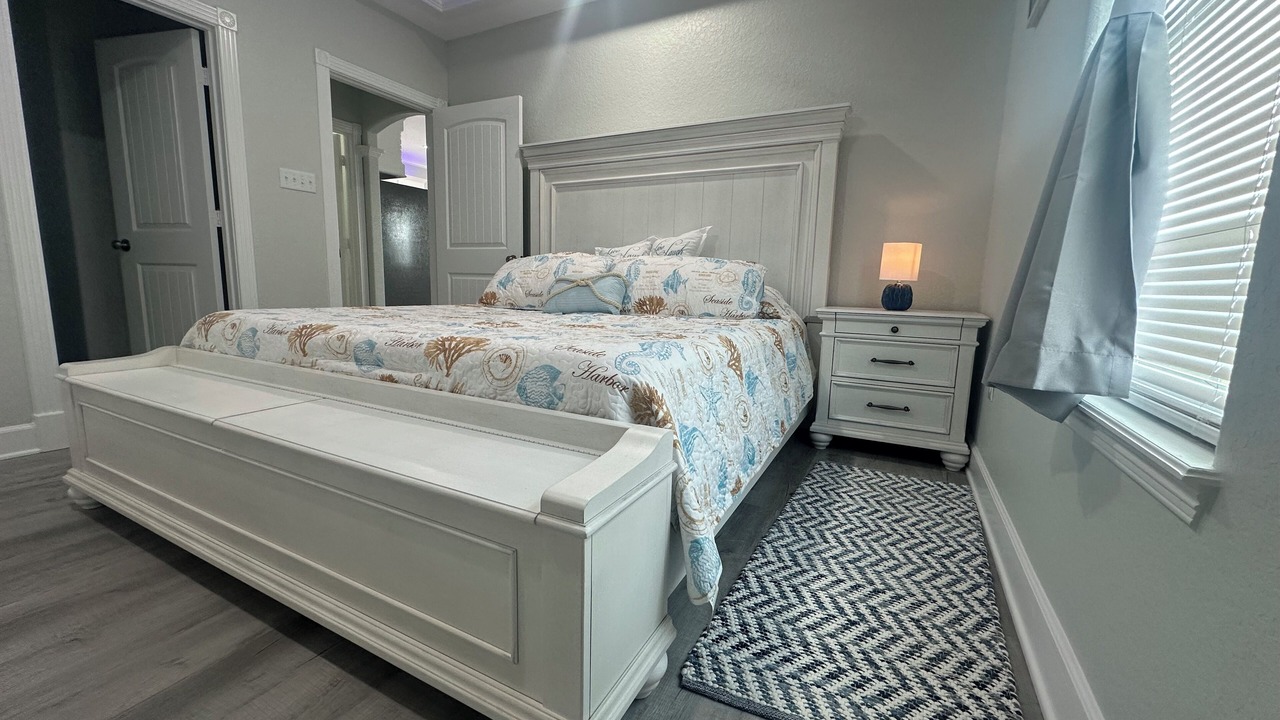 Photo of Bedroom in Surfside Beach