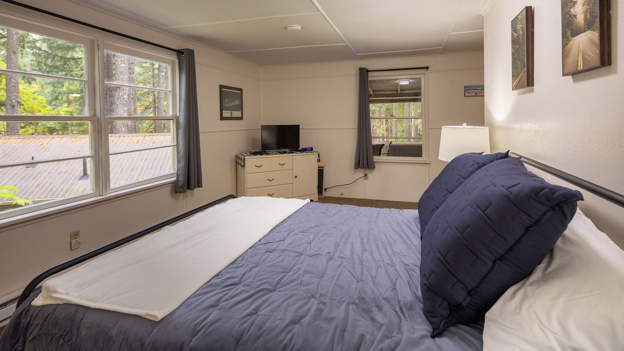 Photo of Bedroom in Blue River