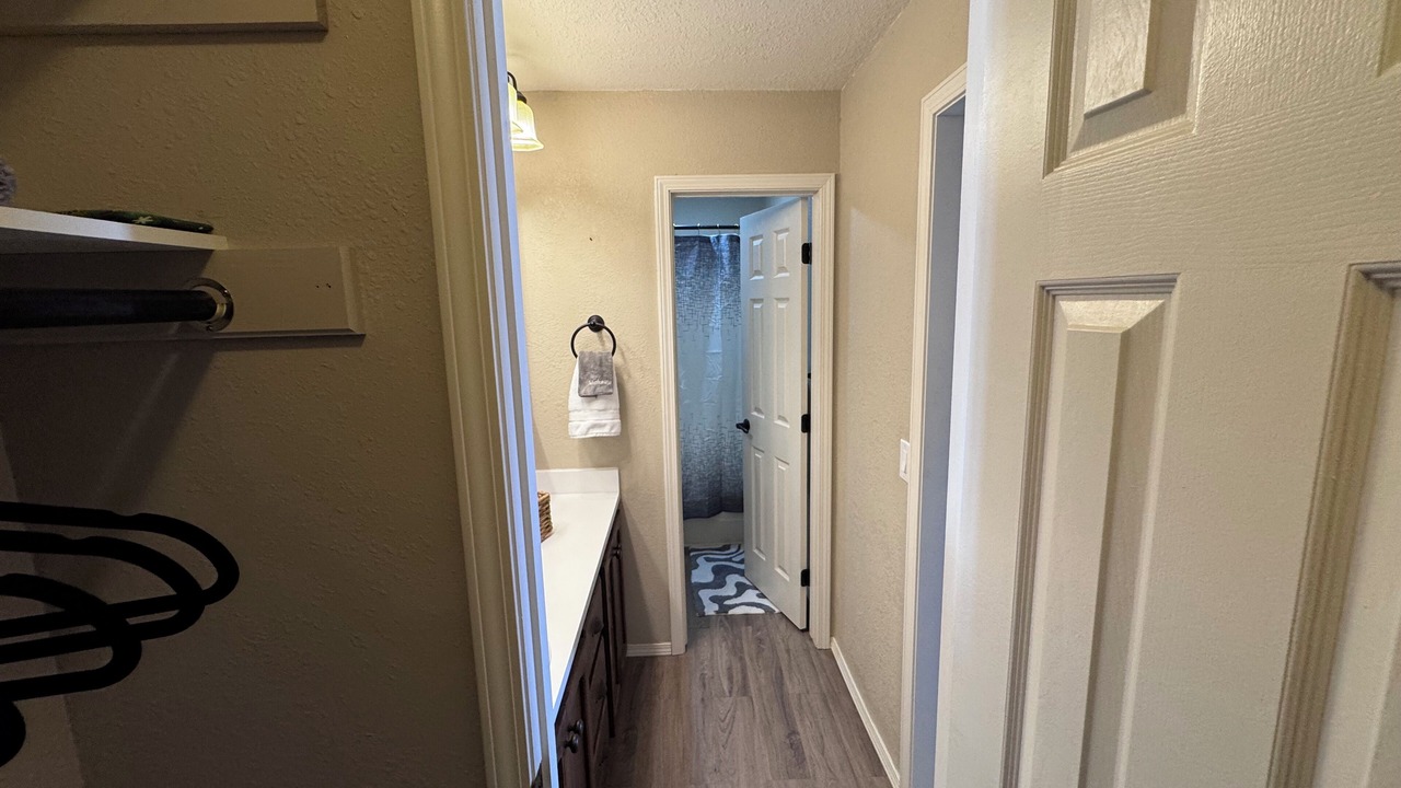 Photo of Bathroom in Pampa