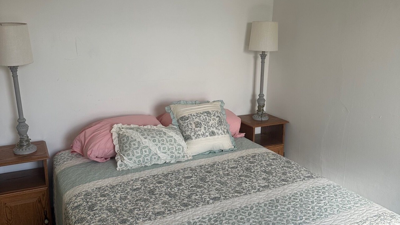 Photo of Bedroom in Manitowoc