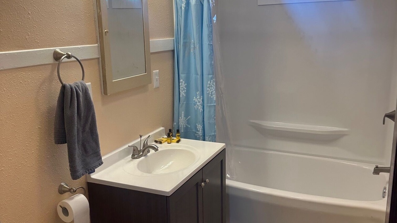 Photo of Bathroom in Manitowoc