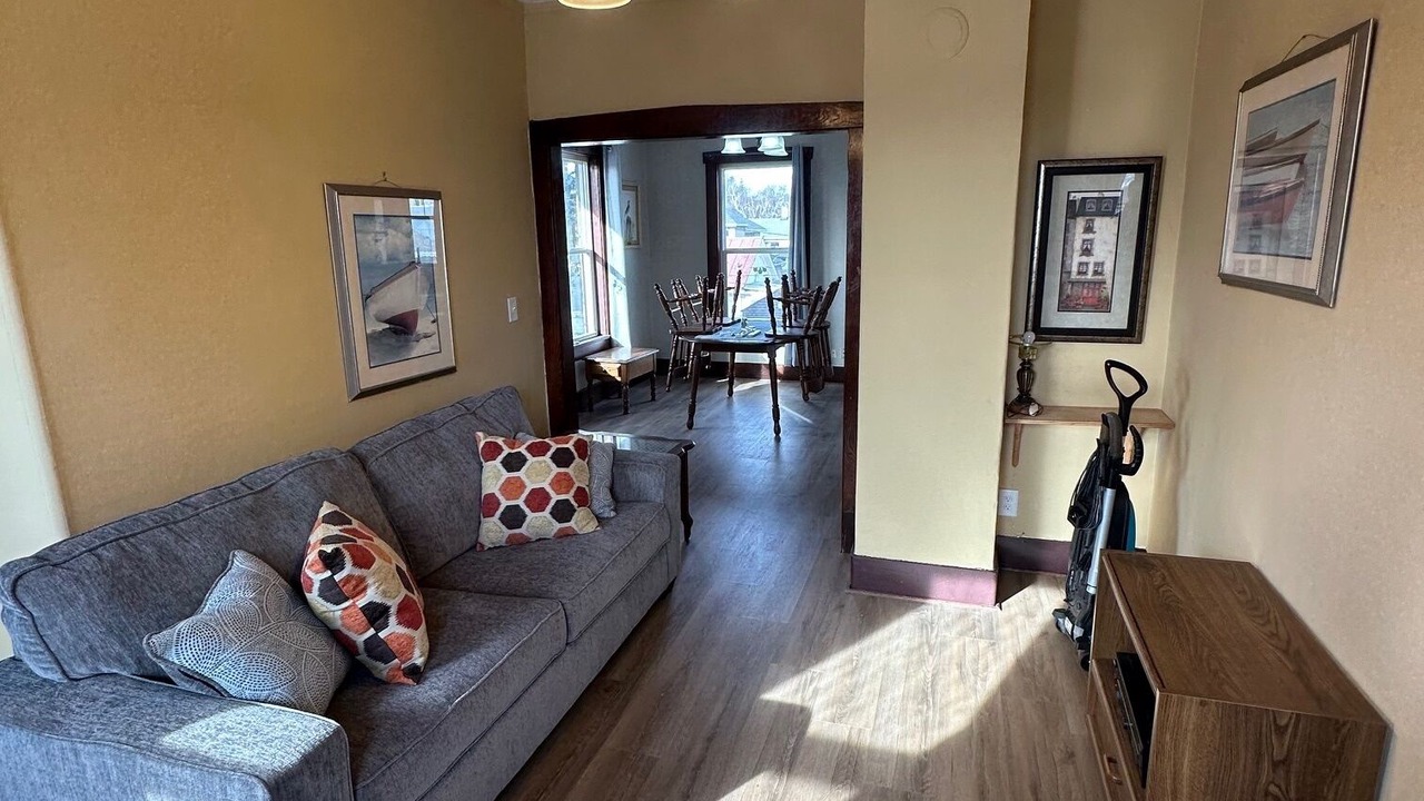 Photo of Livingroom in Manitowoc