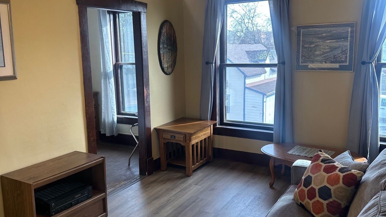 Photo of Livingroom in Manitowoc