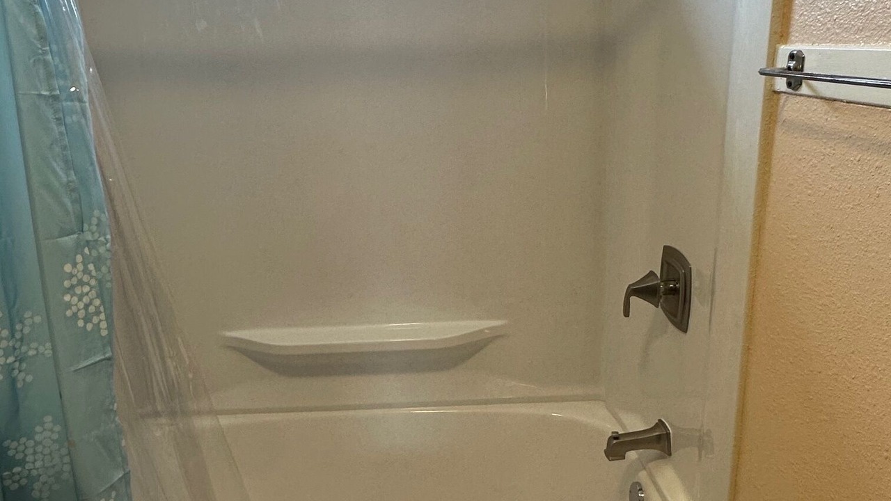 Photo of Bathroom in Manitowoc