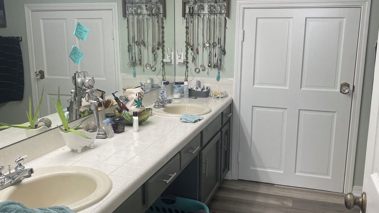 Photo of Bathroom in Fairbanks