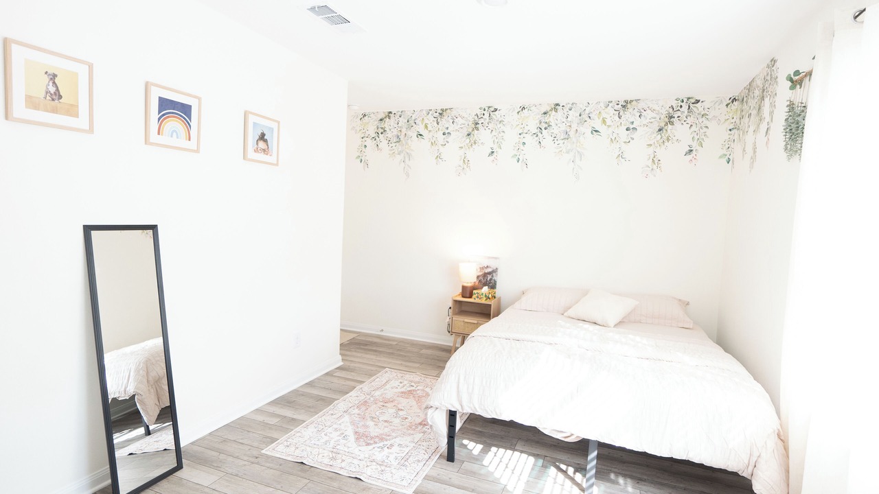 Photo of Bedroom in Kyle