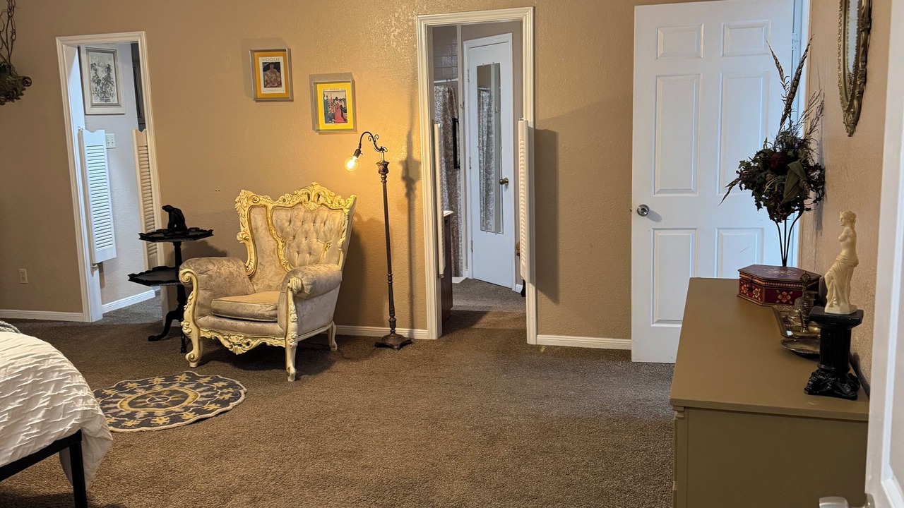 Photo of Bedroom in Joshua