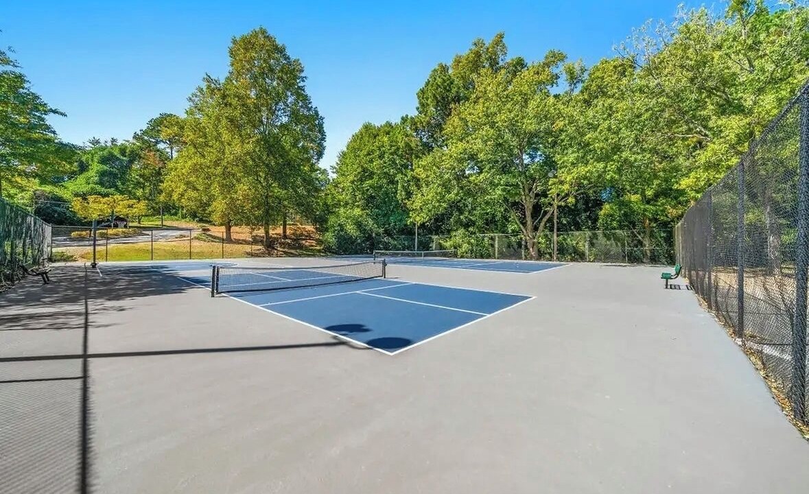 Photo of Others in North Druid Hills