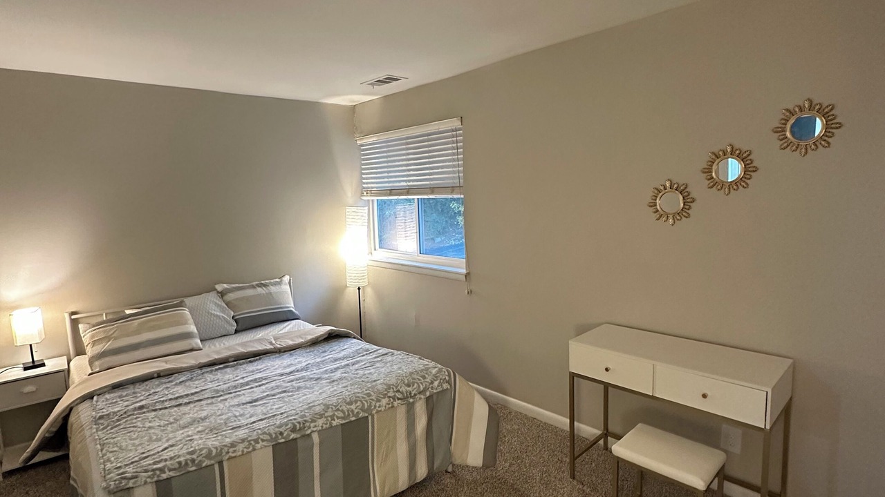 Photo of Bedroom in North Druid Hills