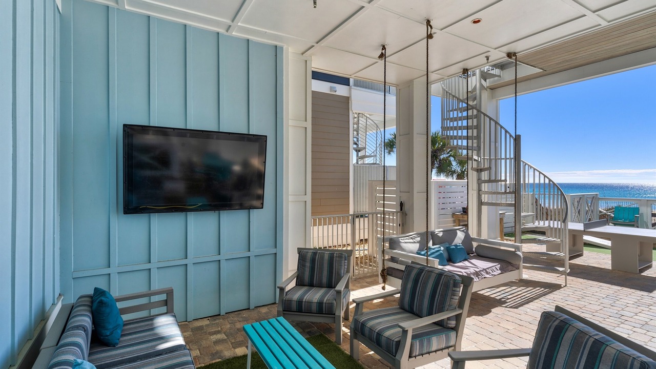 Photo of Livingroom in Laguna Beach Estates