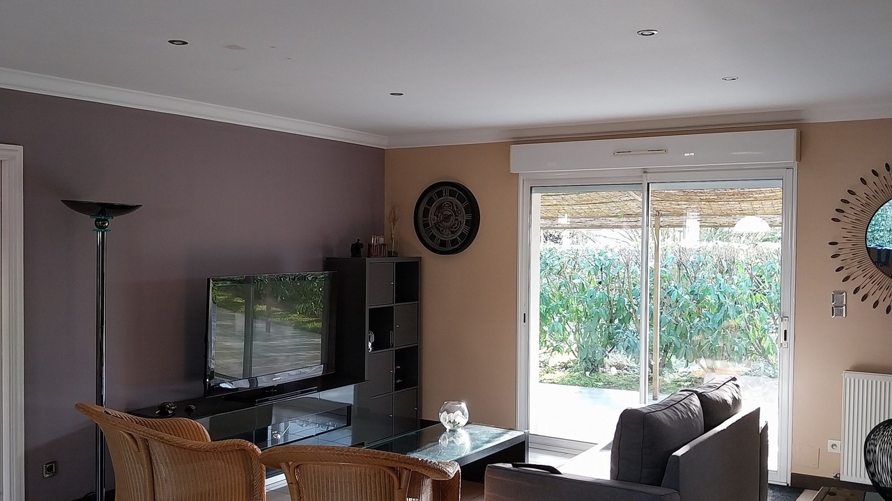 Photo of Livingroom in Saint-Branchs