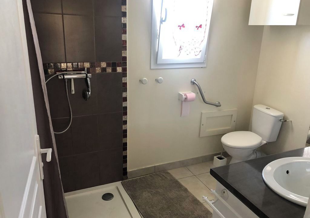 Photo of Bathroom in Los Masos