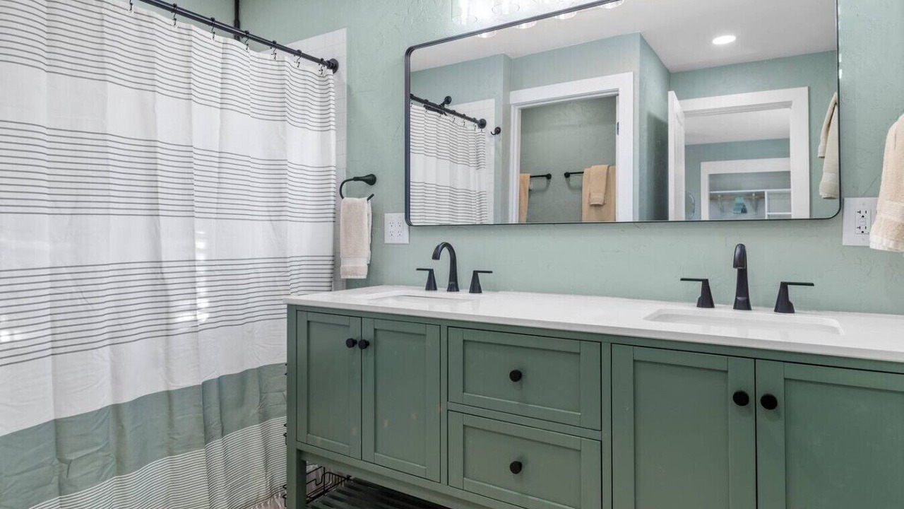 Photo of Bathroom in Custer