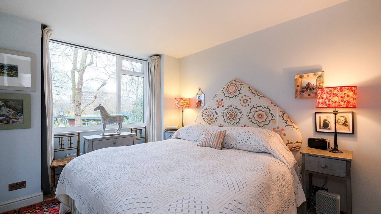 Photo of Bedroom in Notting Dale