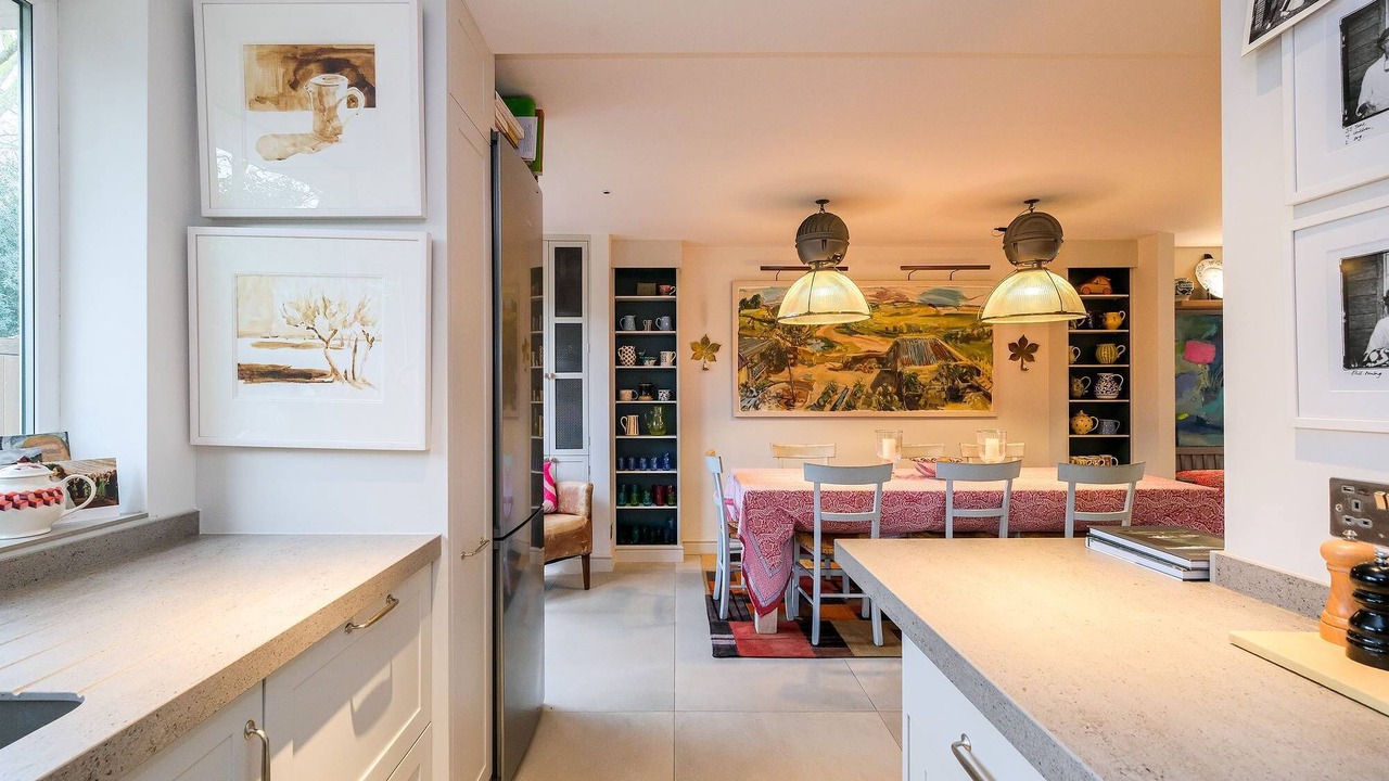 Photo of Others in Notting Dale