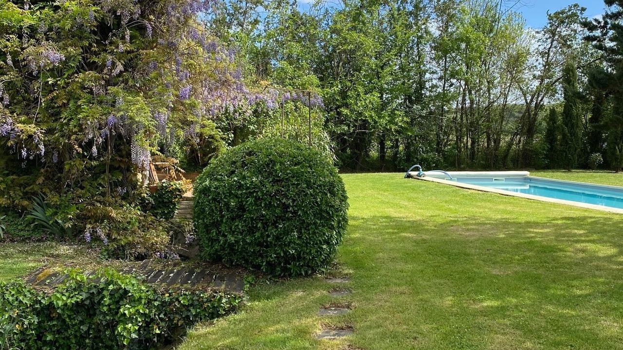 Photo of Outdoor in Saint-Laurent