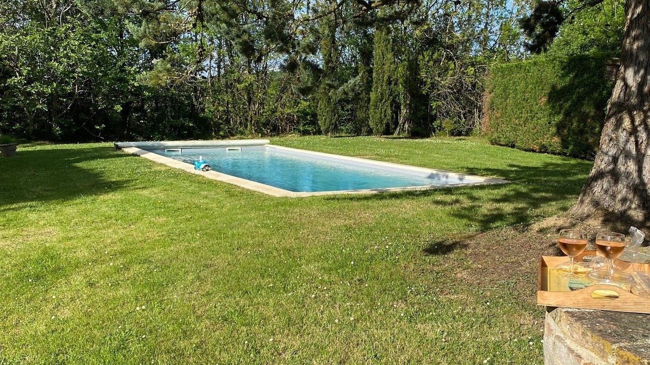 Photo of Outdoor in Saint-Laurent