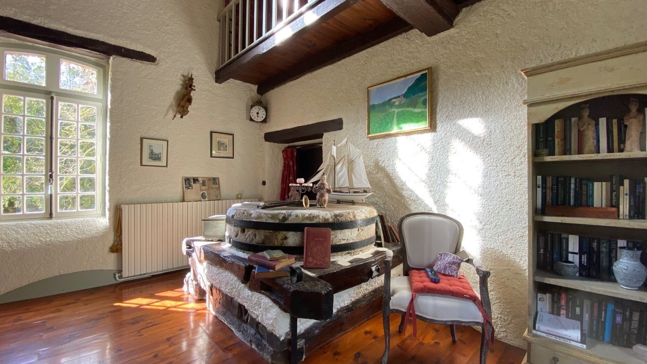 Photo of Others in Saint-Laurent