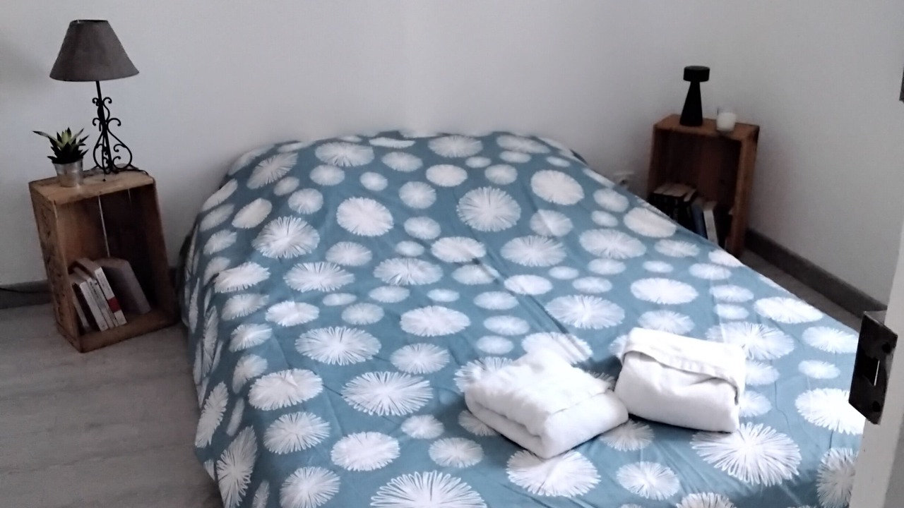 Photo of Bedroom in Saint-Martin-sur-Ocre