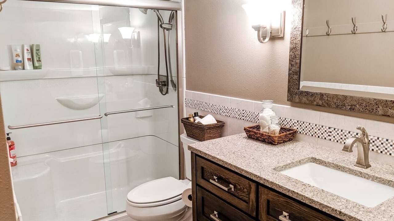 Photo of Bathroom in Decorah