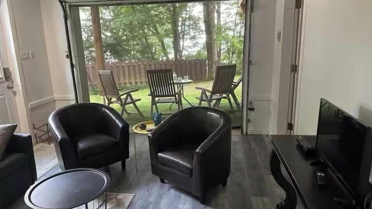 Photo of Livingroom in Lac-Saint-Joseph
