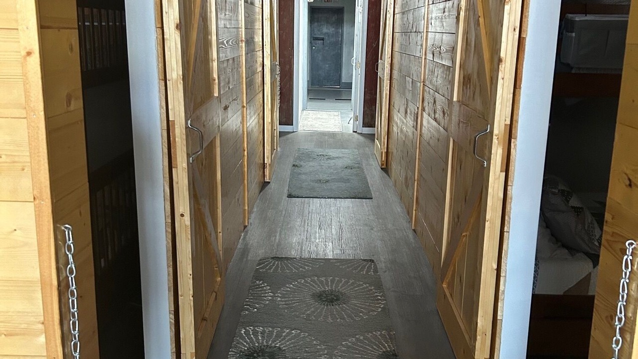 Photo of Bedroom in Hebron
