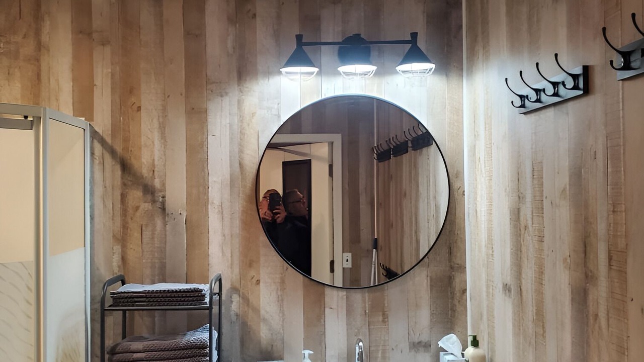 Photo of Bathroom in Hebron