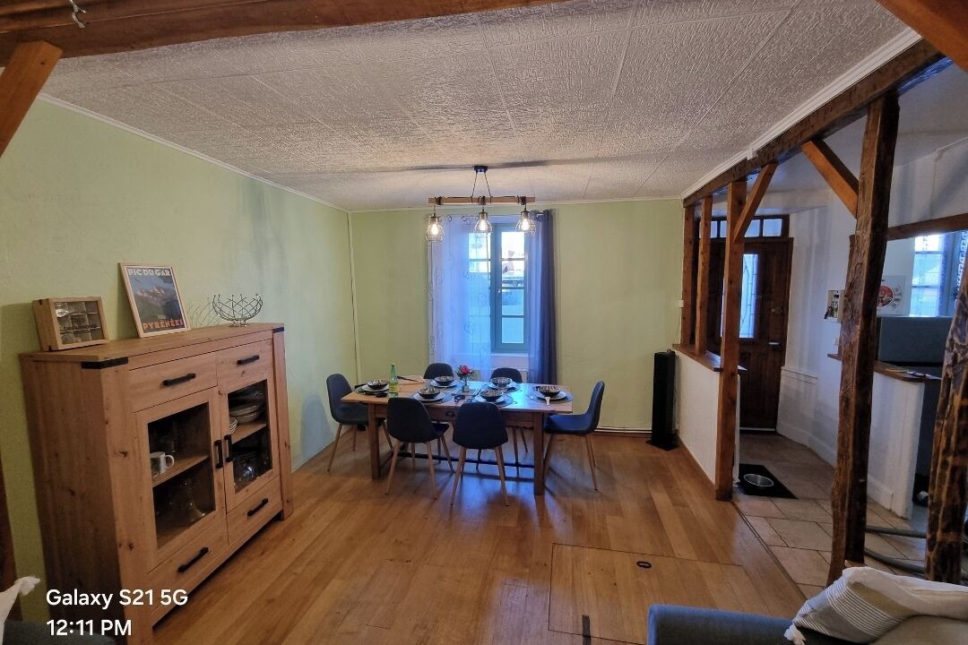 Photo of Others in Clarac