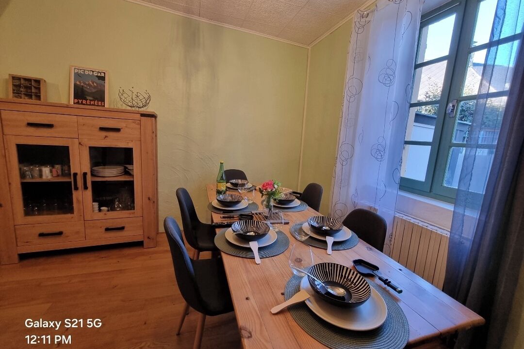 Photo of Others in Clarac