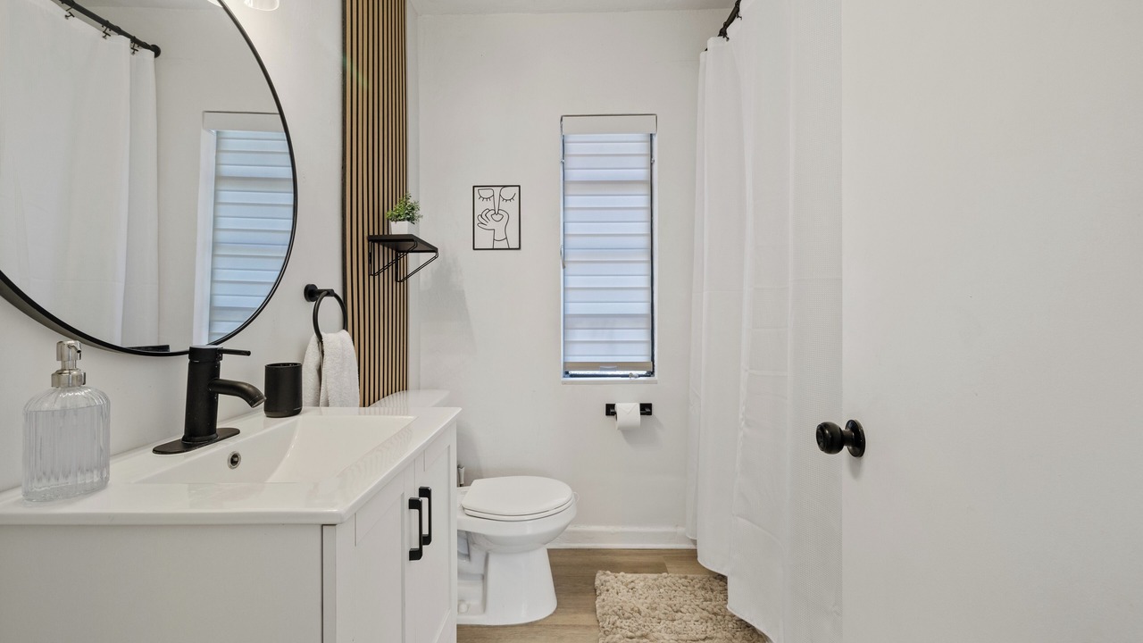 Photo of Bathroom in Lake Maggiore Shore