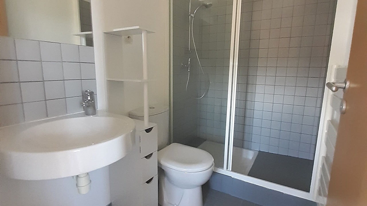 Photo of Bathroom in La Roche-Posay