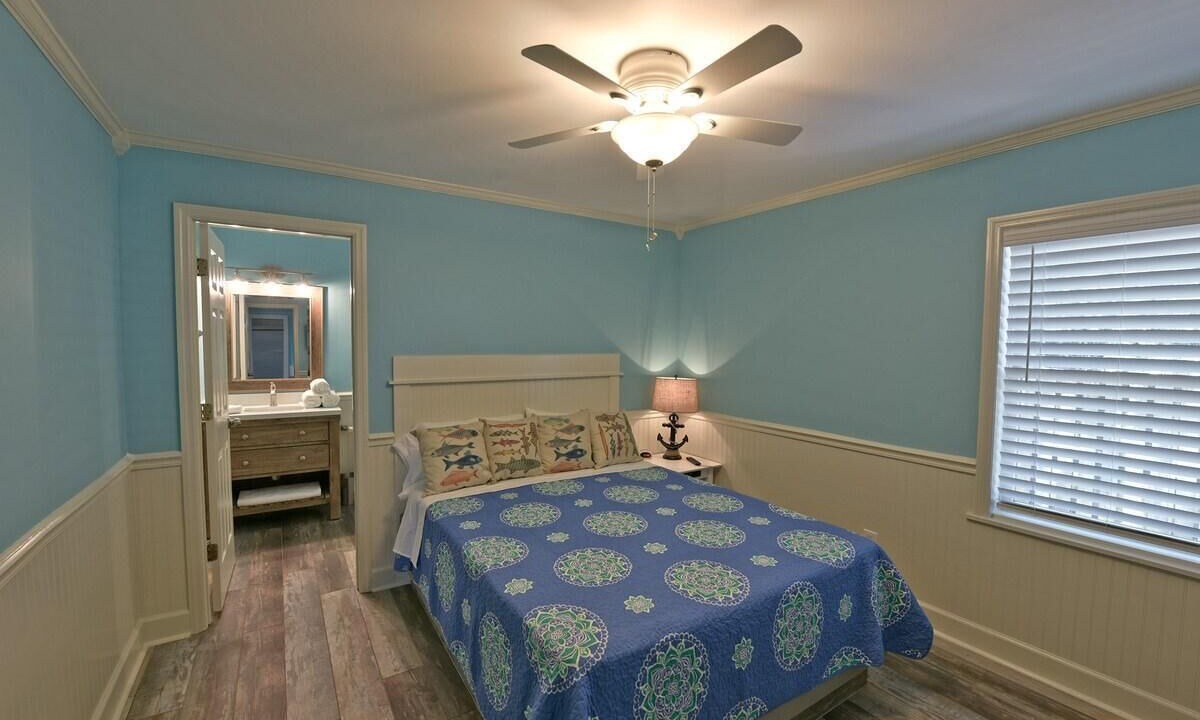 Photo of Bedroom in Murrells Inlet